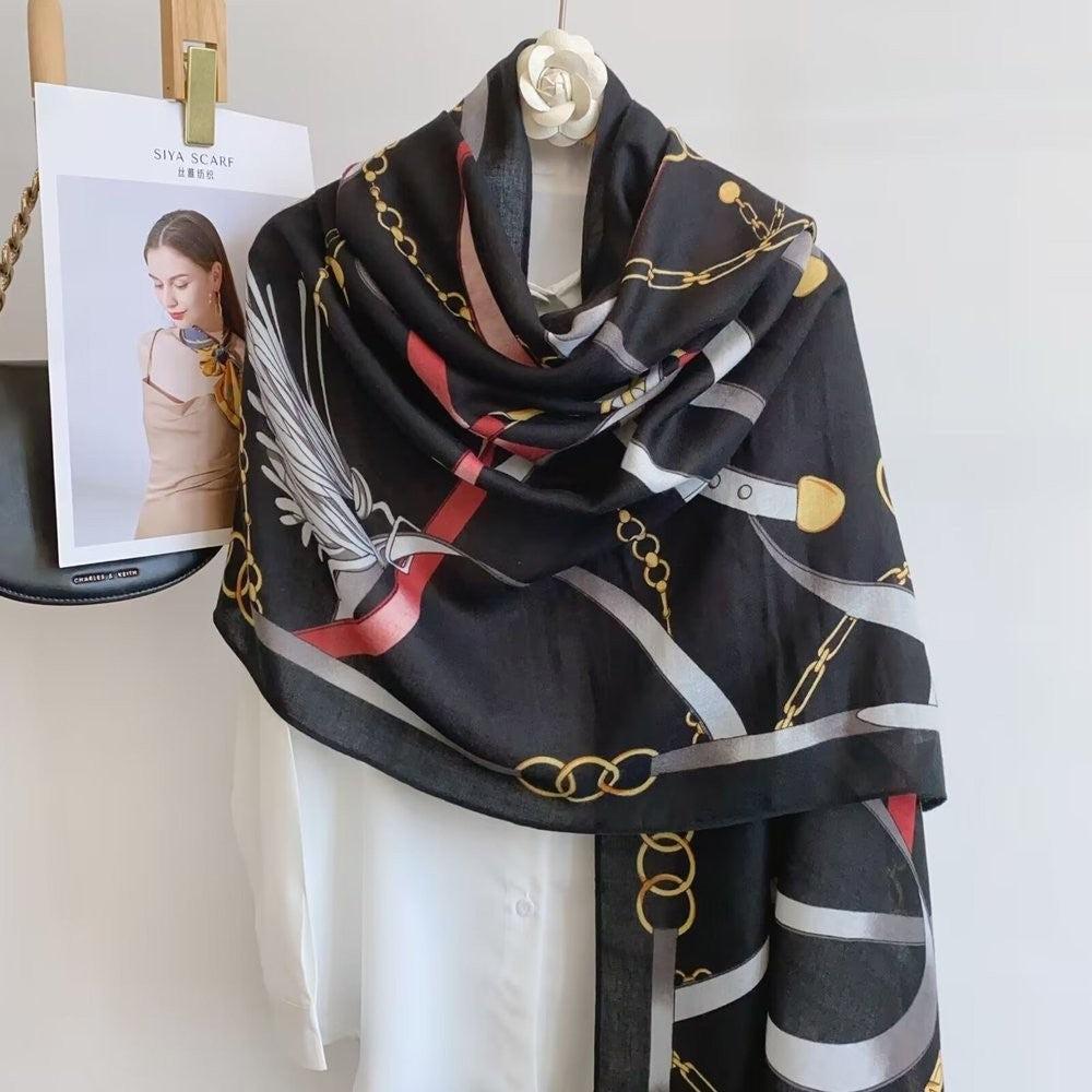 Equine Chain Scarf