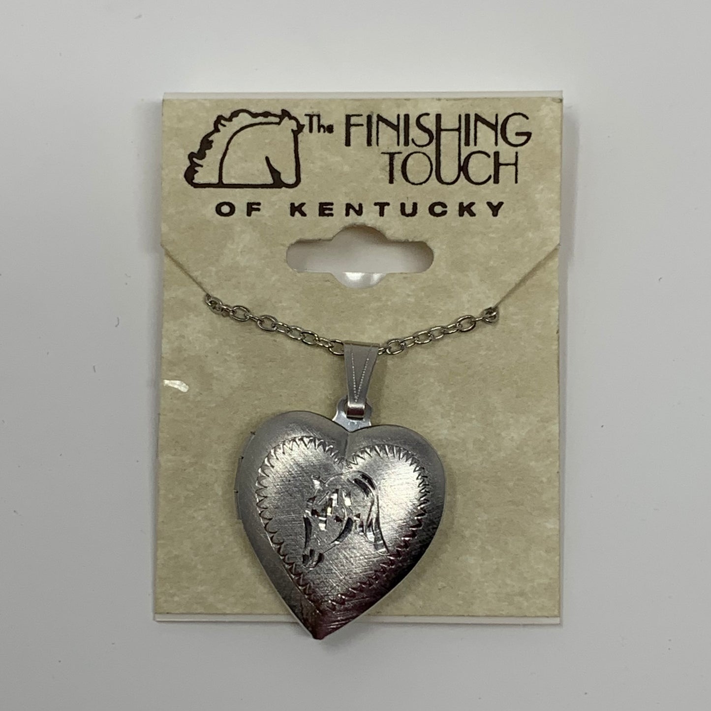 arabian heart locket
